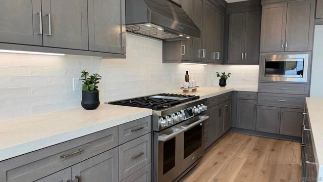 7795 La Mesa Summit Dr, La Mesa, CA 91941