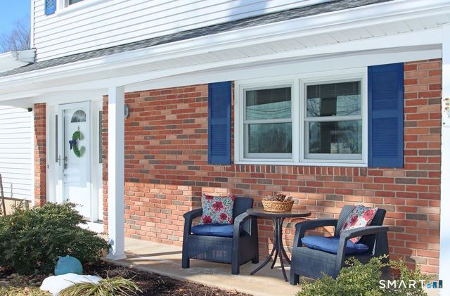 7 Old Forge Road, North Haven, CT 06473