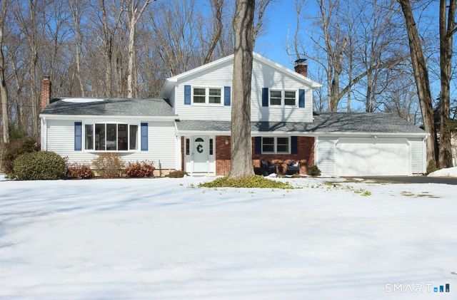 7 Old Forge Road, North Haven, CT 06473