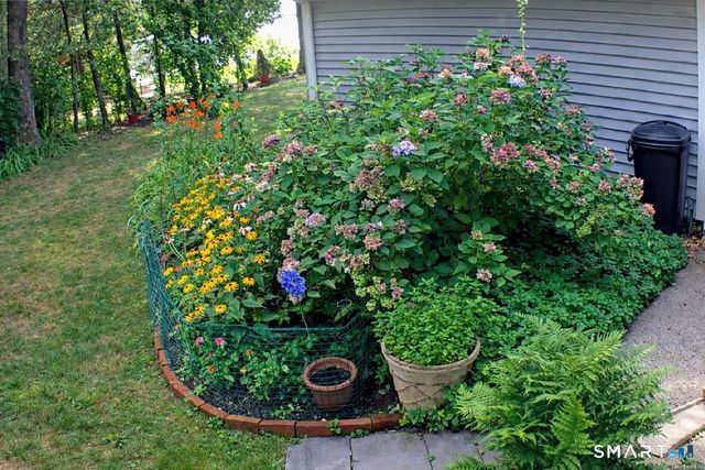 7 Old Forge Road, North Haven, CT 06473