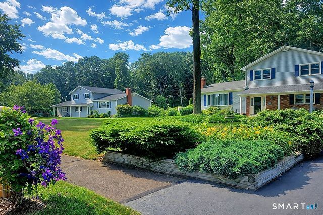 7 Old Forge Road, North Haven, CT 06473