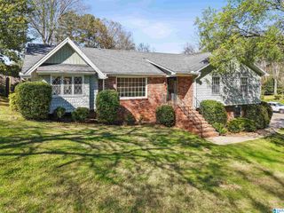 825 SHADYWOOD LANE, Birmingham, AL 35206