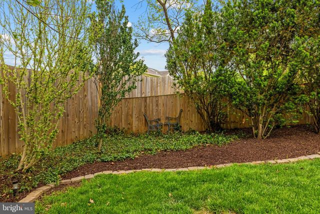 34 LINDEN HILL WAY SW, Leesburg, VA 20175
