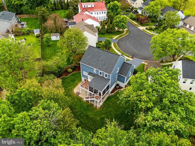 34 LINDEN HILL WAY SW, Leesburg, VA 20175
