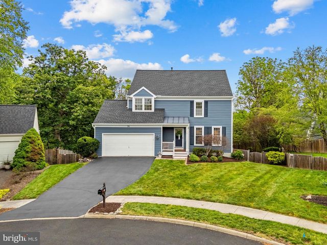 34 LINDEN HILL WAY SW, Leesburg, VA 20175
