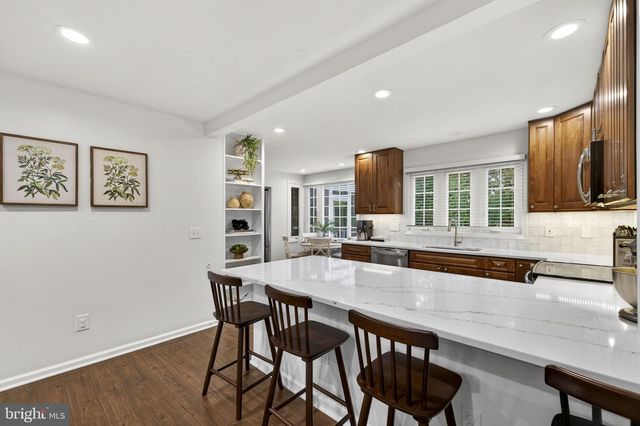 34 LINDEN HILL WAY SW, Leesburg, VA 20175
