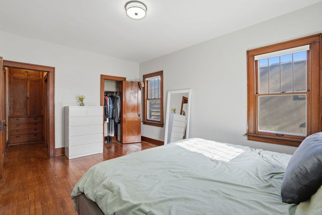 2951 Farnam Street, Davenport, IA 52803