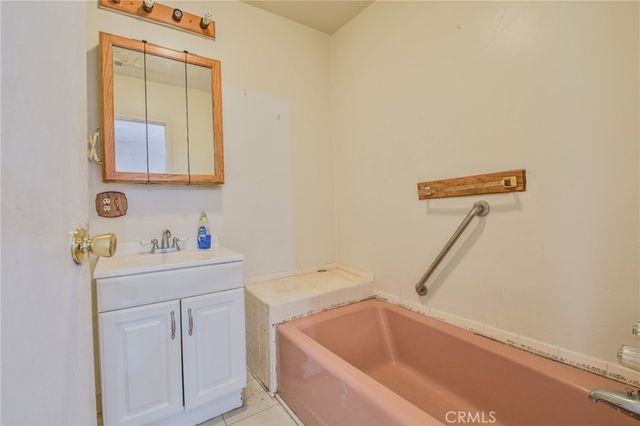 1208 S White Avenue, Compton, CA 90221