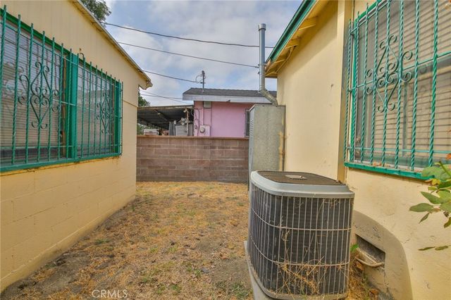 1208 S White Avenue, Compton, CA 90221