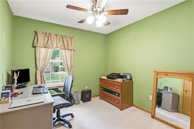 18104 E 31st Terrace Drive S, Independence, MO 64057