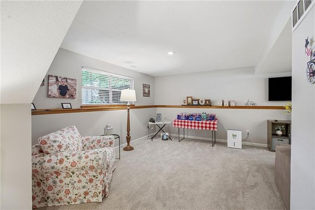 18104 E 31st Terrace Drive S, Independence, MO 64057