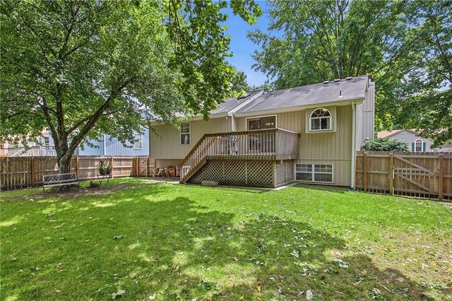 18104 E 31st Terrace Drive S, Independence, MO 64057