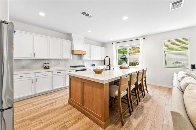 39490 Verbena Way, Temecula, CA 92591