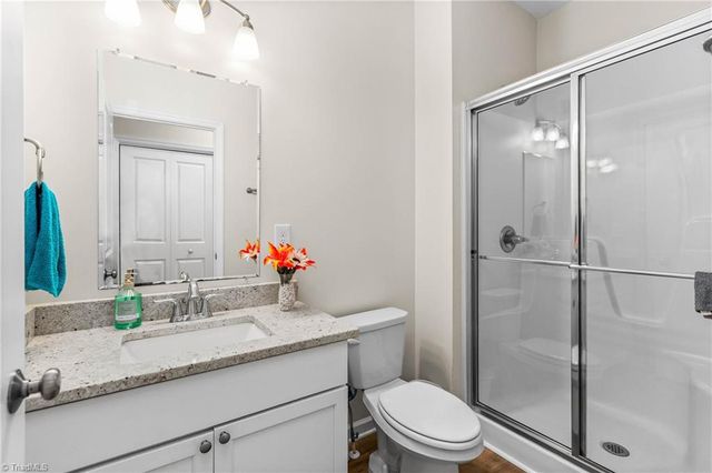 2529 Fiddlers Glenn Drive, Winston-salem, NC 27127
