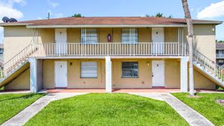 694 Michigan Ct Apt 1, St Cloud, FL 34769