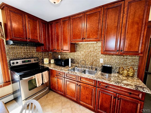 2615 Mckinley Street, Cazenovia, NY 13122