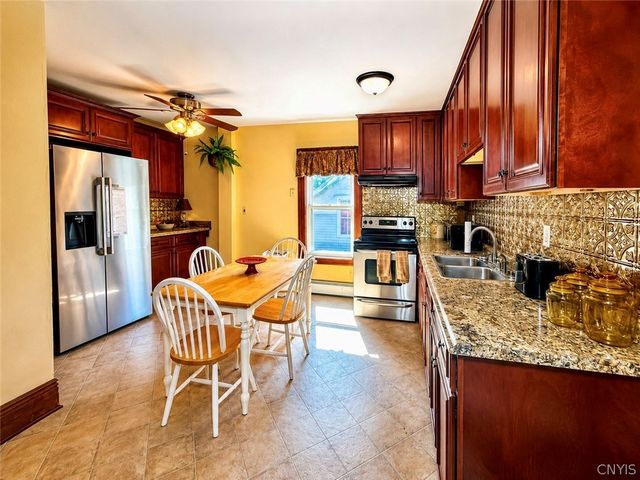 2615 Mckinley Street, Cazenovia, NY 13122