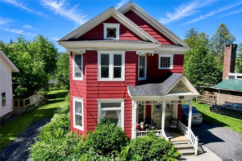 2615 Mckinley Street, Cazenovia, NY 13122