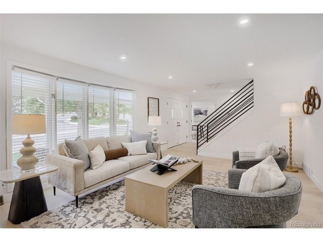 5046 W 103rd Cir, Westminster, CO 80031