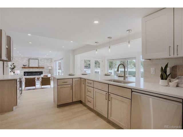 5046 W 103rd Cir, Westminster, CO 80031