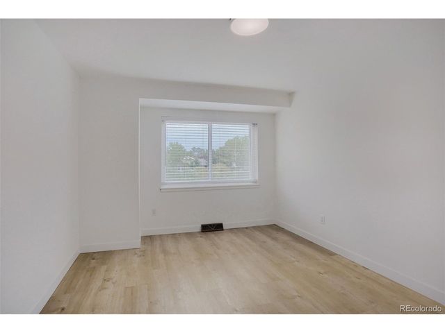 5046 W 103rd Cir, Westminster, CO 80031