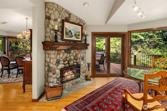 5902 172nd Place SE, Bellevue, WA 98006