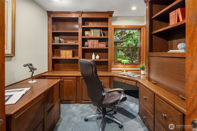 5902 172nd Place SE, Bellevue, WA 98006