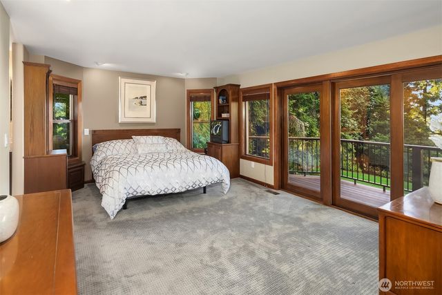 5902 172nd Place SE, Bellevue, WA 98006