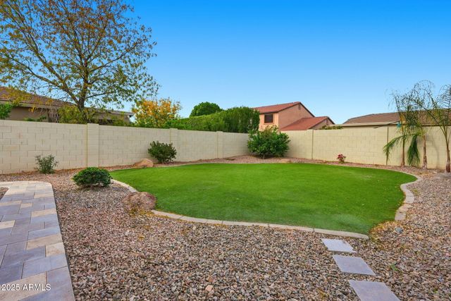 3332 E CANYON Way, Chandler, AZ 85249