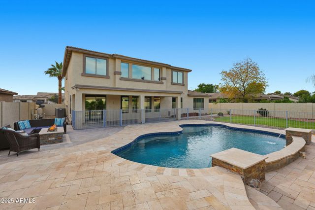 3332 E CANYON Way, Chandler, AZ 85249