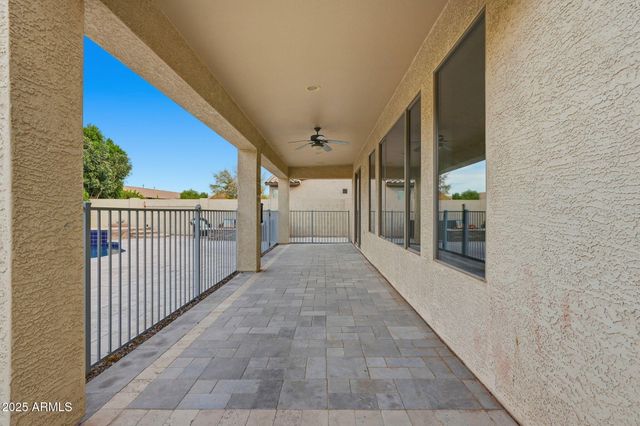 3332 E CANYON Way, Chandler, AZ 85249