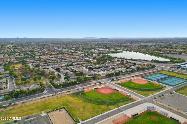 3332 E CANYON Way, Chandler, AZ 85249