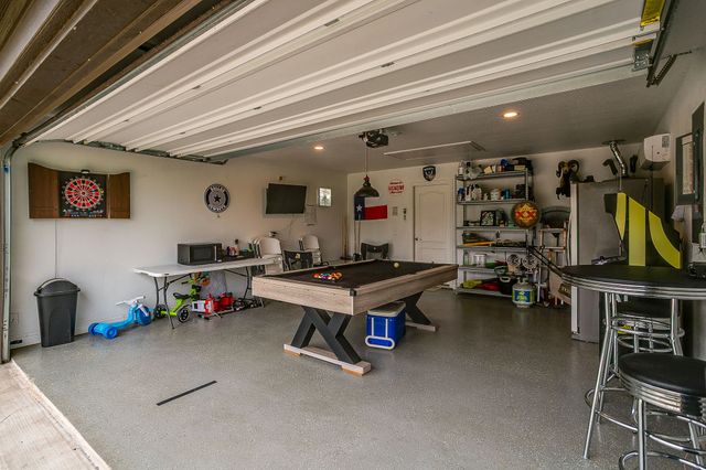 1004 Fairfax Drive, Godley, TX 76044