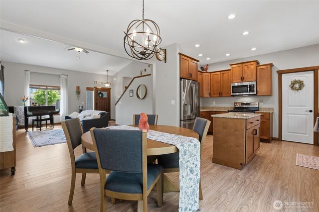 5124 NW Cannon Circle, Silverdale, WA 98383