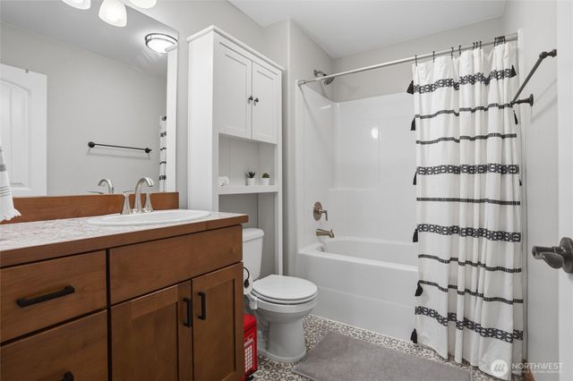 5124 NW Cannon Circle, Silverdale, WA 98383