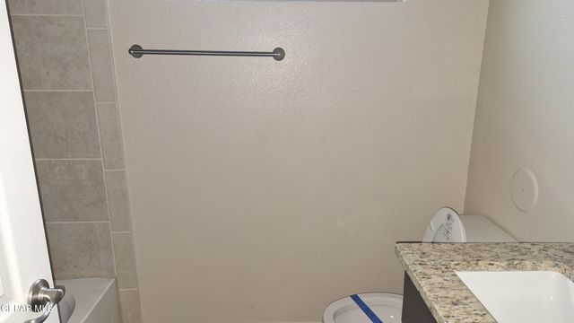 13676 LAGO VISTA Avenue, Horizon City, TX 79928