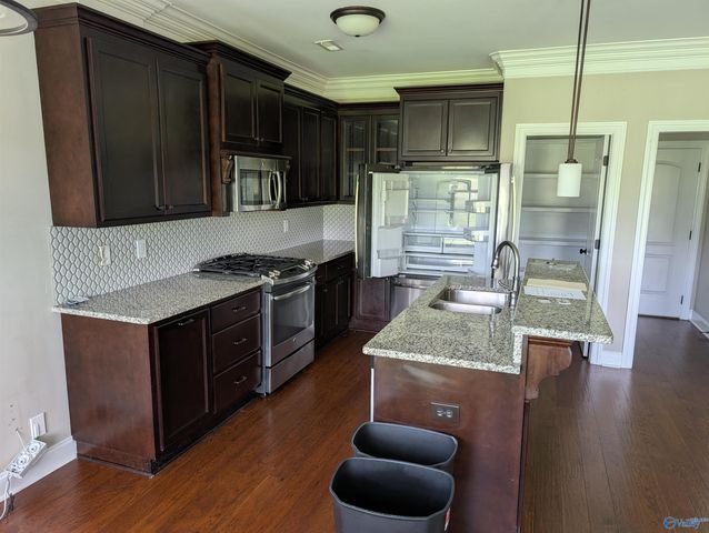 7126 Weeping Willow Drive, Owens Cross Roads, AL 35763