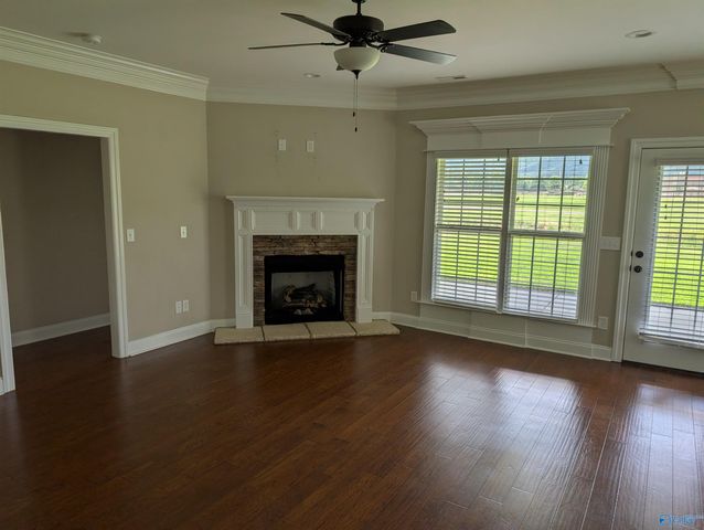 7126 Weeping Willow Drive, Owens Cross Roads, AL 35763