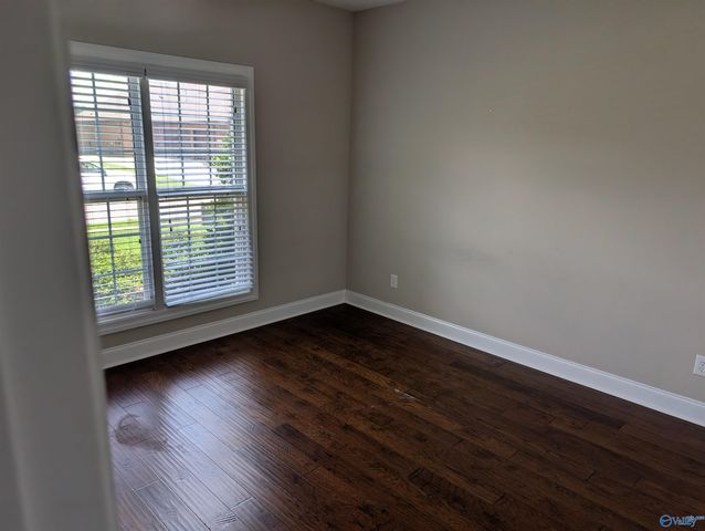 7126 Weeping Willow Drive, Owens Cross Roads, AL 35763
