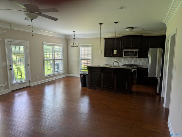 7126 Weeping Willow Drive, Owens Cross Roads, AL 35763