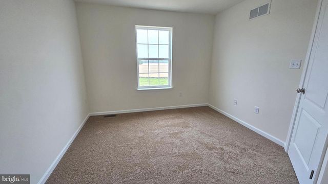 231 DOYLESTOWN RD, Smyrna, DE 19977