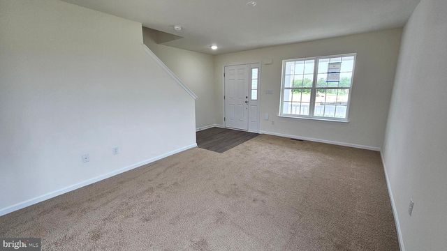 231 DOYLESTOWN RD, Smyrna, DE 19977