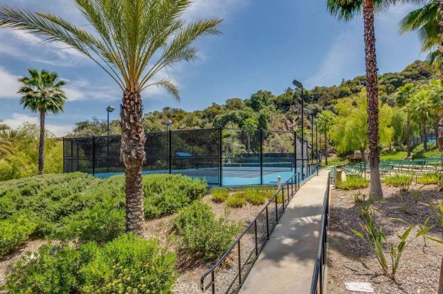 23833 Fawnskin Drive, Corona, CA 92883