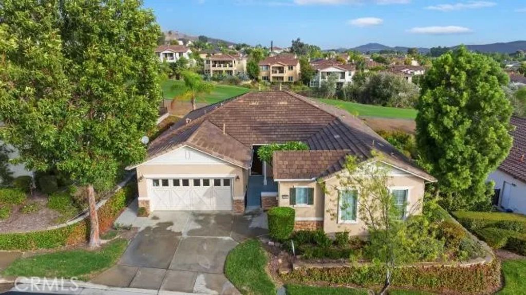 23833 Fawnskin Drive, Corona, CA 92883