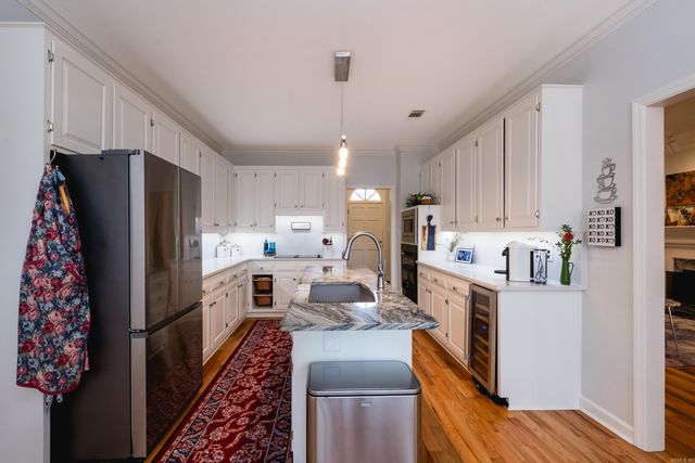 15 Carrollton Court, Little Rock, AR 72211