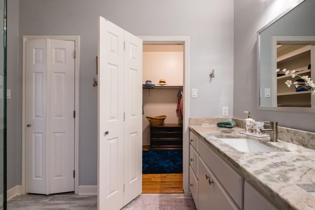 15 Carrollton Court, Little Rock, AR 72211