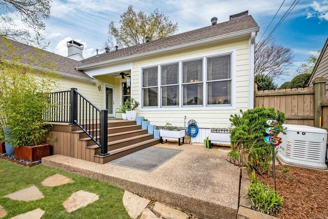 15 Carrollton Court, Little Rock, AR 72211