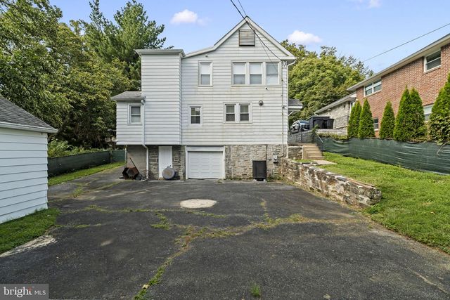 33 ROSEDALE RD, Wynnewood, PA 19096