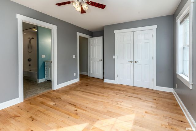 1591 N Reed Station Road, Carbondale, IL 62901