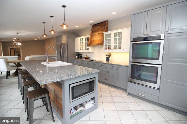 335 FREED RD, Harleysville, PA 19438